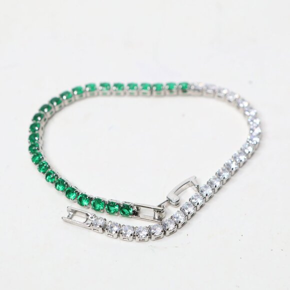 Delicate Green & Clear Rhinestone Tennis Bracelet Gemstones Silvertone - Picture 3 of 7